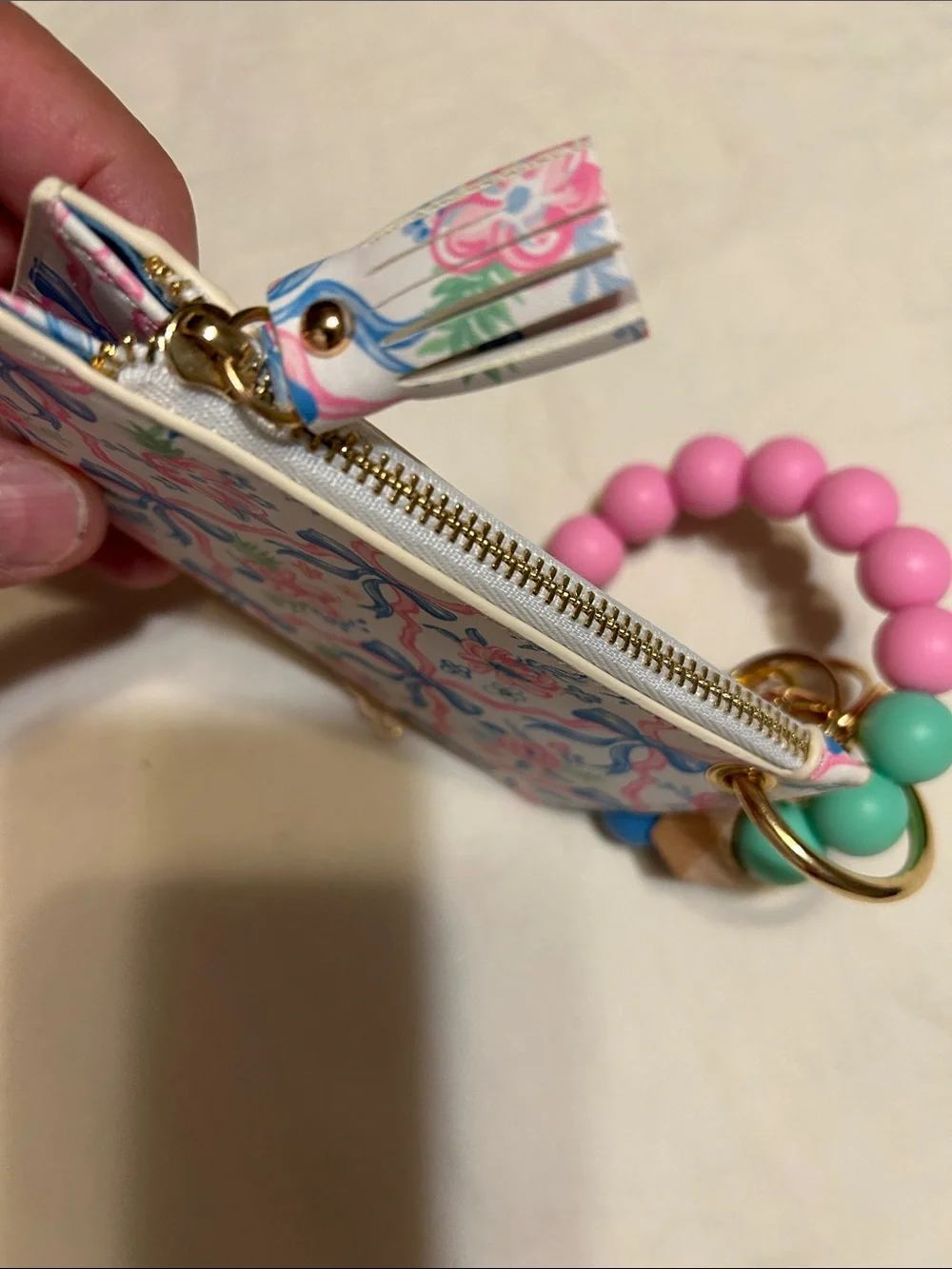 Simply Southern White Floral Cardholder with Pink, Blue & Mint Beaded Wristlet